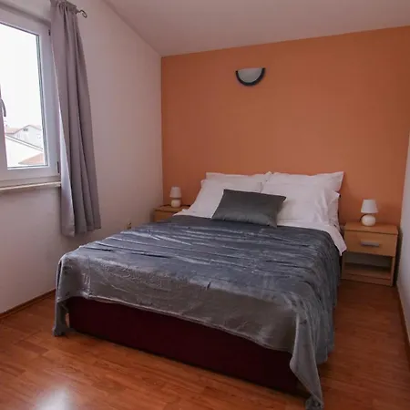 Jacqueline Apartman