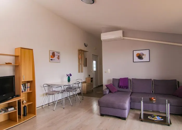 Jacqueline Apartamento